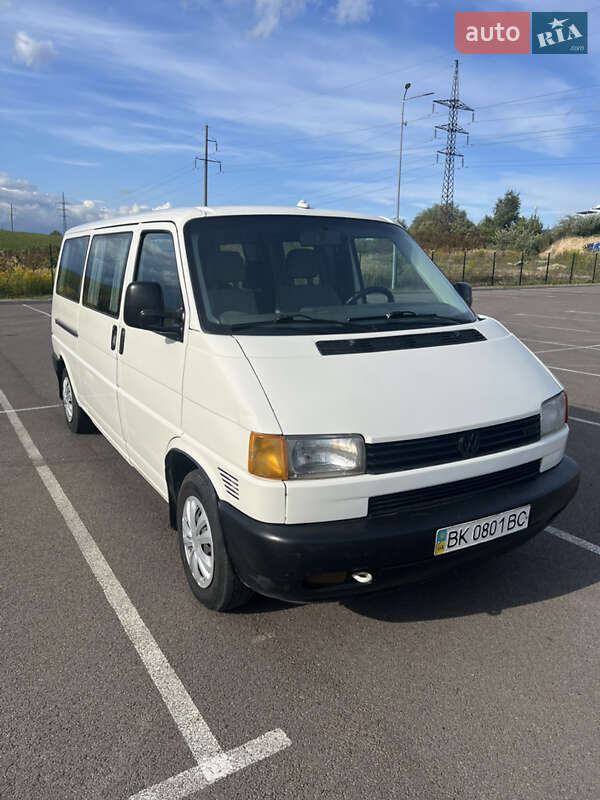 Минивэн Volkswagen Transporter 1999 в Ровно