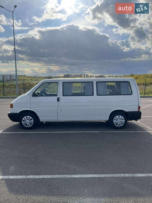 Минивэн Volkswagen Transporter 1999 в Ровно