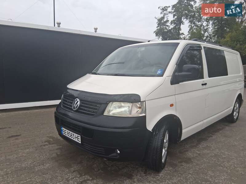 Грузовой фургон Volkswagen Transporter 2006 в Николаеве