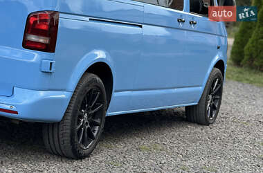 Минивэн Volkswagen Transporter 2008 в 