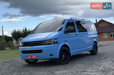 Минивэн Volkswagen Transporter 2008 в 