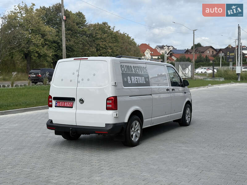 Грузовой фургон Volkswagen Transporter 2017 в Ровно