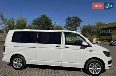Мінівен Volkswagen Transporter 2017 в Чернівцях