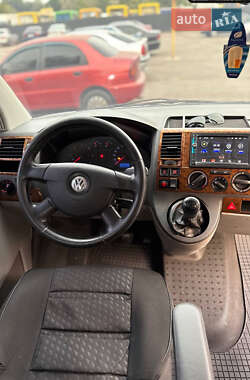 Минивэн Volkswagen Transporter 2008 в 