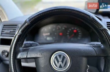 Минивэн Volkswagen Transporter 2004 в 