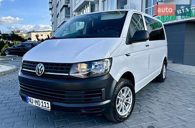Минивэн Volkswagen Transporter 2017 в 
