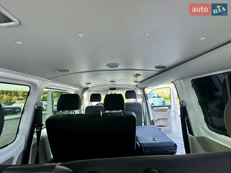 Минивэн Volkswagen Transporter 2017 в Трускавце