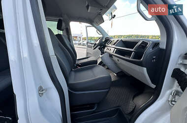 Минивэн Volkswagen Transporter 2017 в 