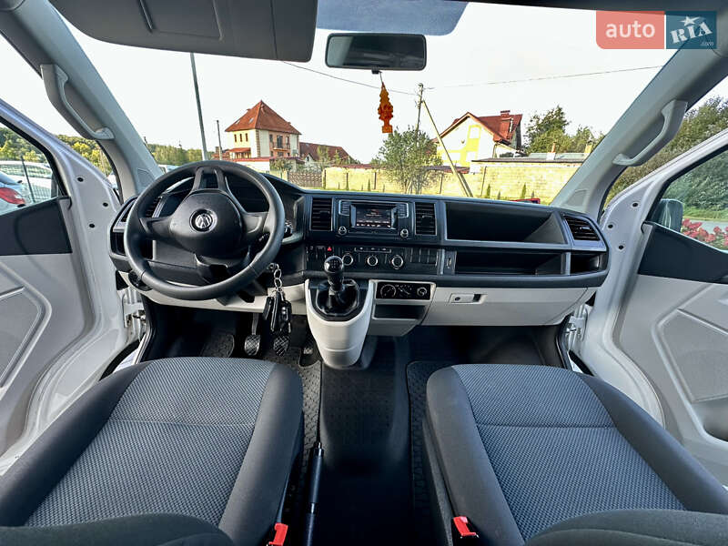 Минивэн Volkswagen Transporter 2017 в Трускавце