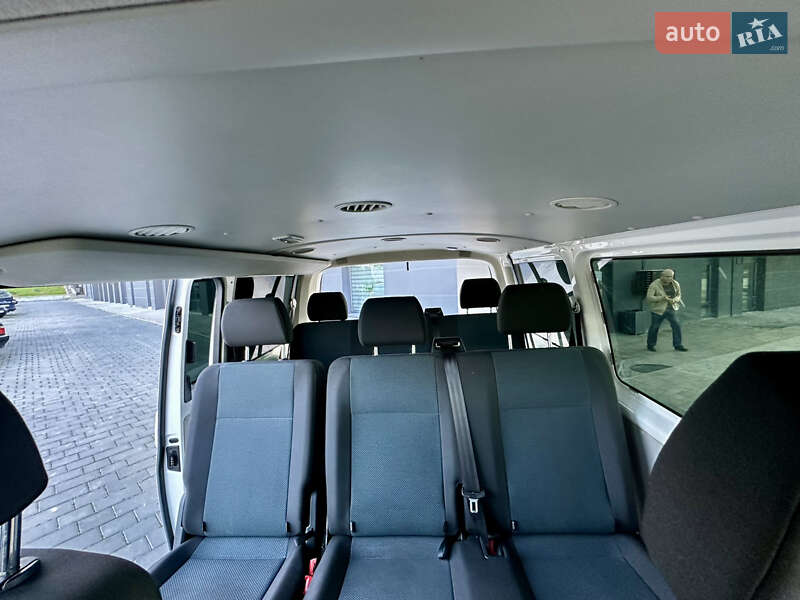 Минивэн Volkswagen Transporter 2017 в Трускавце