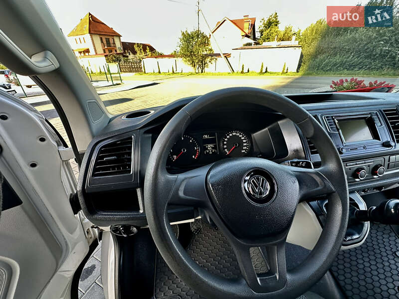 Минивэн Volkswagen Transporter 2017 в Трускавце