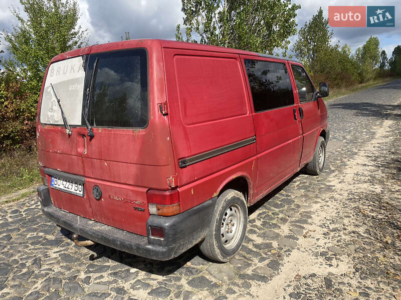 Грузовой фургон Volkswagen Transporter 1999 в Радивилове