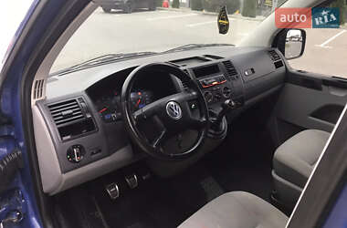 Минивэн Volkswagen Transporter 2006 в 