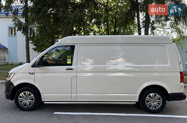 Грузовой фургон Volkswagen Transporter 2018 в 
