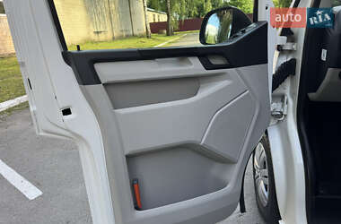 Грузовой фургон Volkswagen Transporter 2018 в 