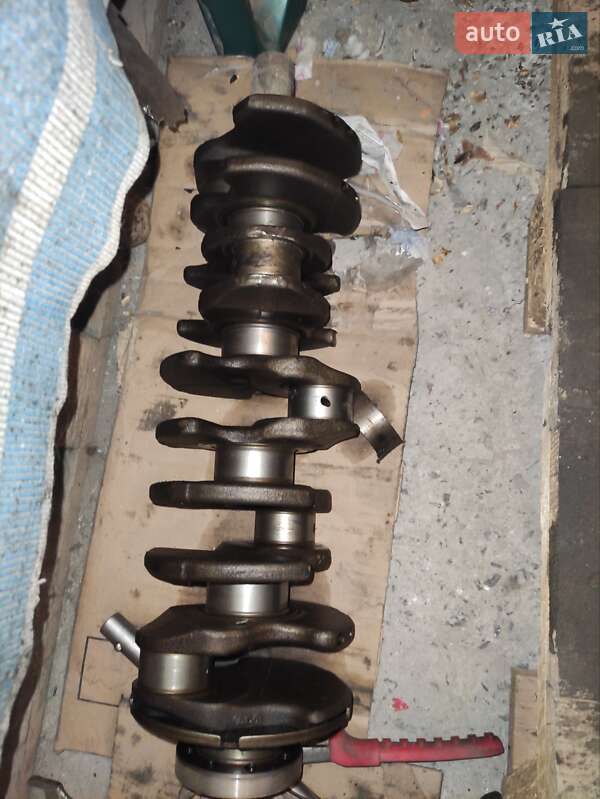 Грузовой фургон Volkswagen Transporter 2002 в Святопетровское