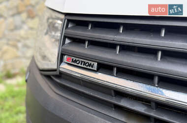Грузовой фургон Volkswagen Transporter 2015 в 