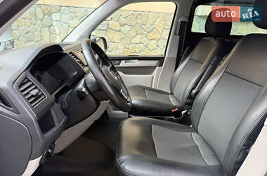 Грузовой фургон Volkswagen Transporter 2015 в 