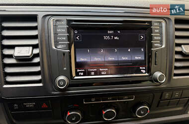 Грузовой фургон Volkswagen Transporter 2015 в 