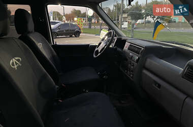 Минивэн Volkswagen Transporter 2000 в 