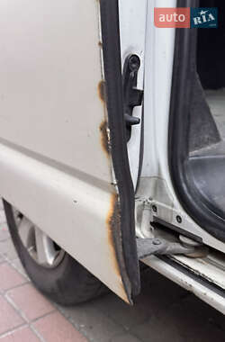 Минивэн Volkswagen Transporter 2005 в 