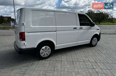 Грузовой фургон Volkswagen Transporter 2021 в 