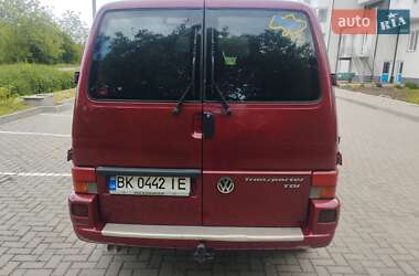 Минивэн Volkswagen Transporter 2001 в 