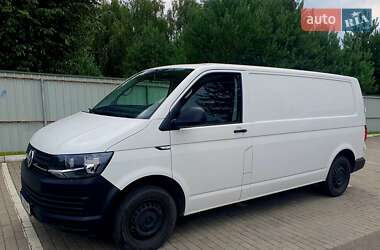Грузовой фургон Volkswagen Transporter 2017 в Луцке