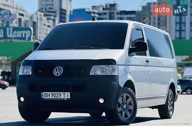 Грузовой фургон Volkswagen Transporter 2007 в 