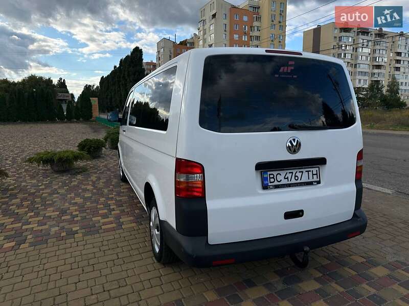 Минивэн Volkswagen Transporter 2008 в Киеве