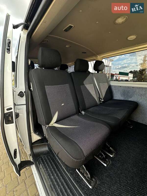Минивэн Volkswagen Transporter 2008 в Киеве