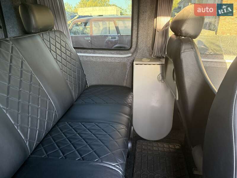 Минивэн Volkswagen Transporter 2006 в Зенькове