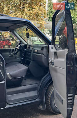 Минивэн Volkswagen Transporter 1999 в 