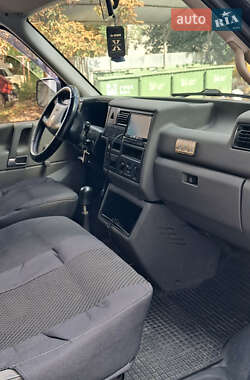 Минивэн Volkswagen Transporter 1999 в 