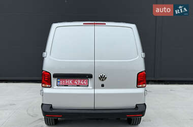 Грузовой фургон Volkswagen Transporter 2021 в 