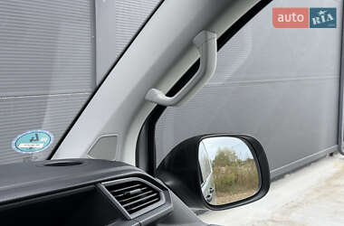 Грузовой фургон Volkswagen Transporter 2021 в 