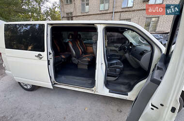 Минивэн Volkswagen Transporter 2004 в 