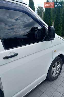 Минивэн Volkswagen Transporter 2003 в 