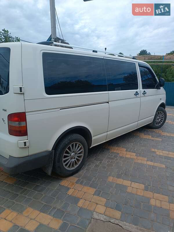 Минивэн Volkswagen Transporter 2006 в Березнеговатом
