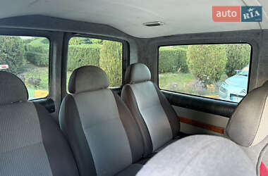 Минивэн Volkswagen Transporter 2004 в 
