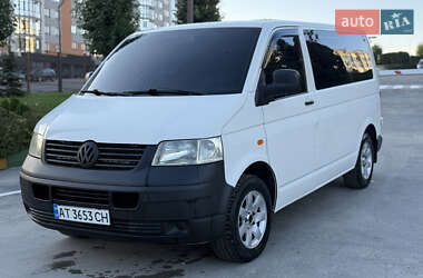 Минивэн Volkswagen Transporter 2004 в 