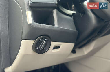 Грузовой фургон Volkswagen Transporter 2016 в 