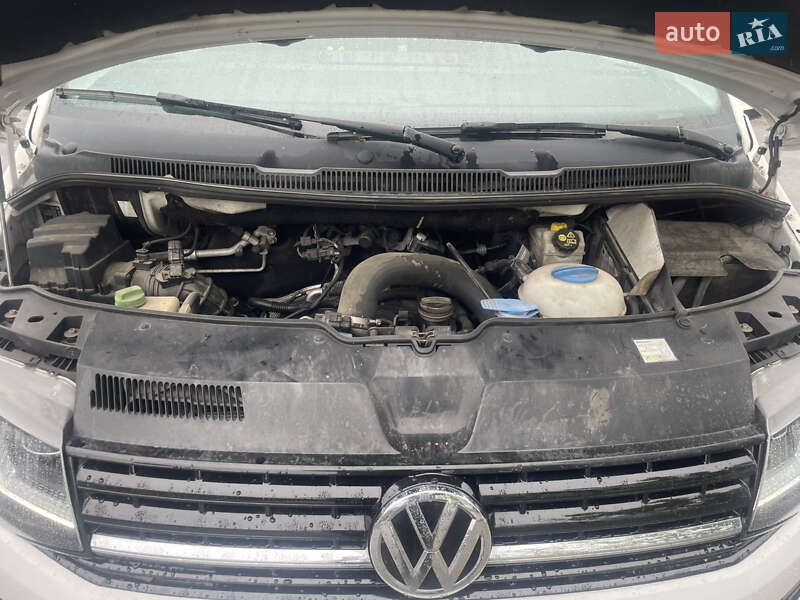 Грузовой фургон Volkswagen Transporter 2017 в Житомире