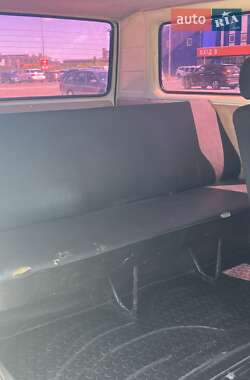 Грузопассажирский фургон Volkswagen Transporter 1986 в 
