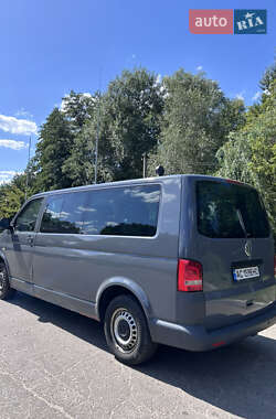 Минивэн Volkswagen Transporter 2011 в 
