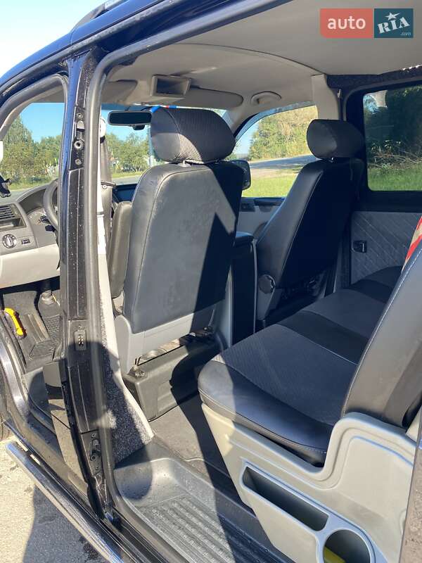 Минивэн Volkswagen Transporter 2009 в Житомире