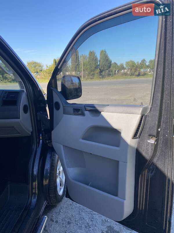 Минивэн Volkswagen Transporter 2009 в Житомире