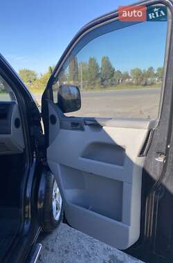 Минивэн Volkswagen Transporter 2009 в 