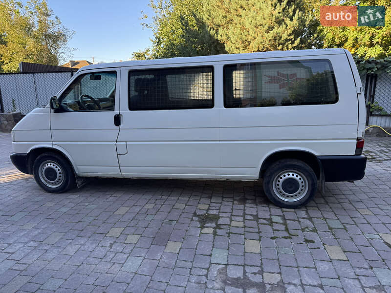 Минивэн Volkswagen Transporter 2002 в Львове