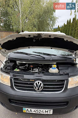 Минивэн Volkswagen Transporter 2006 в 